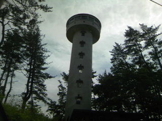 高館山の展望台